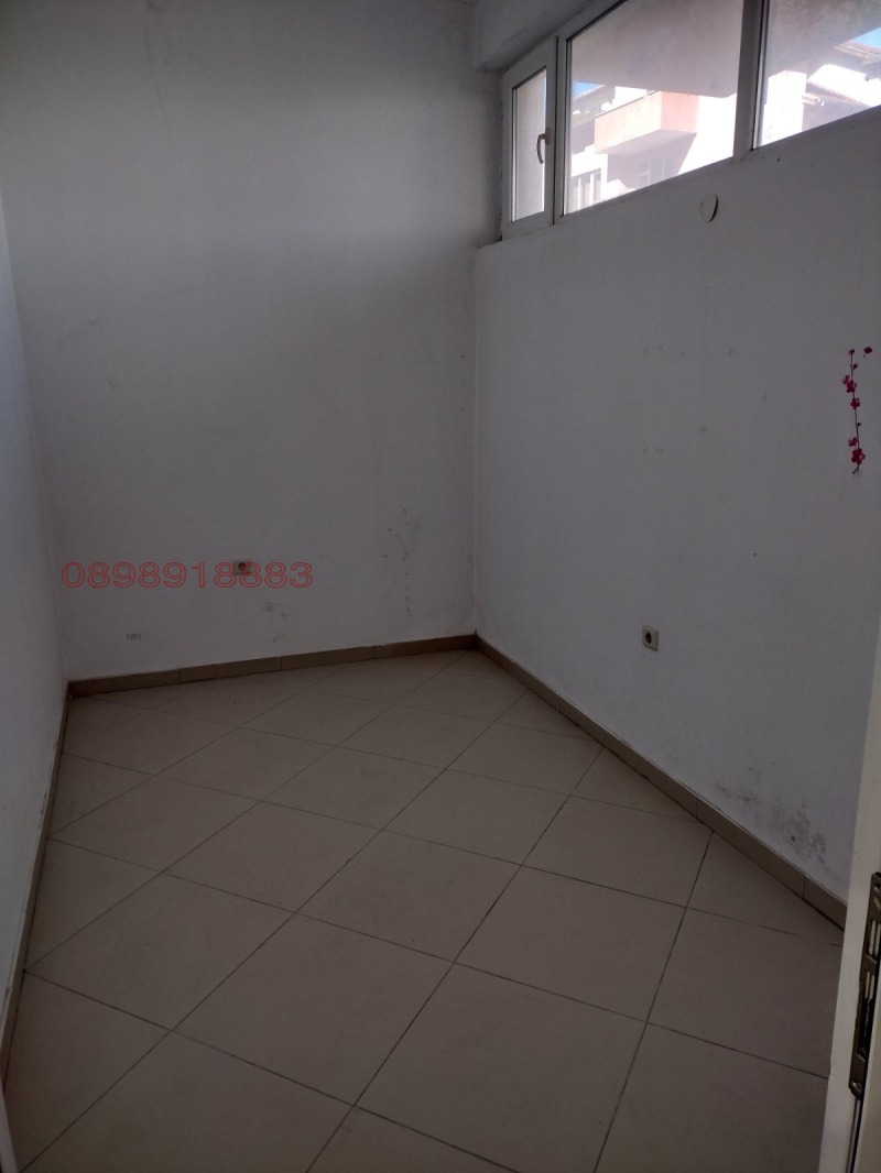 Продава МАГАЗИН, гр. Гоце Делчев, област Благоевград, снимка 4 - Магазини - 53539905