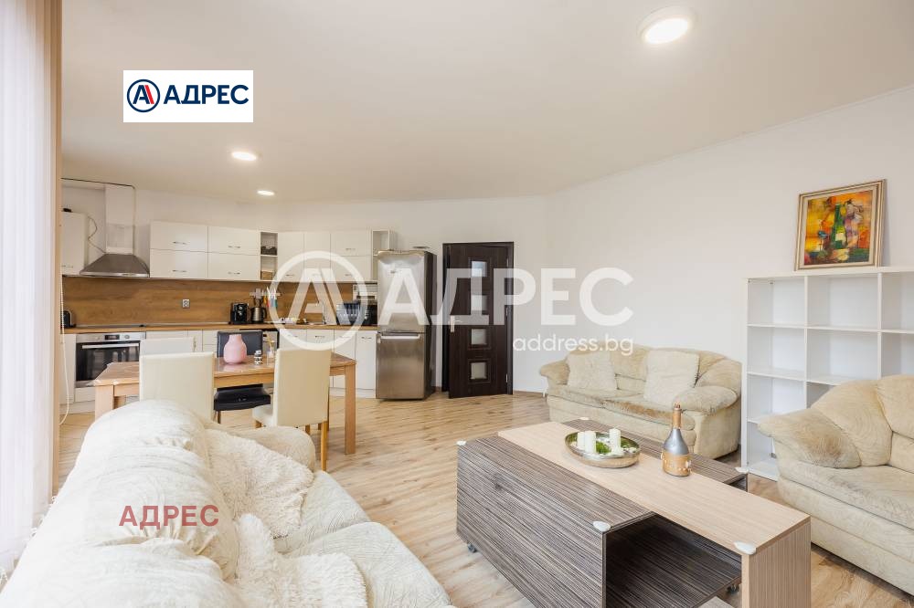 Продава КЪЩА, с. Кичево, област Варна, снимка 11 - Къщи - 53975318