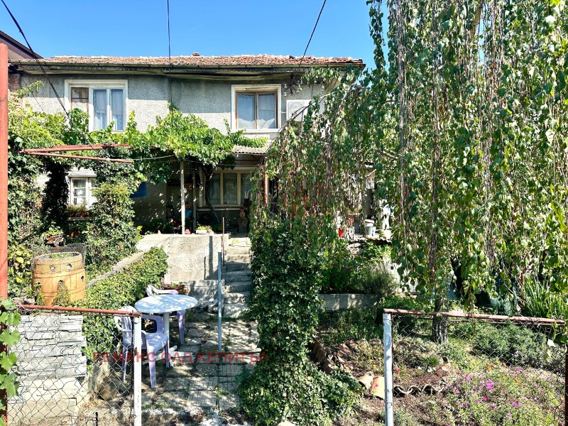 Продава КЪЩА в област Велико Търново, с. Леденик - 90 кв.м / 105 000 € » 205 362.15 лв., РЕМАКС ОЛД КЕПИТЪЛ