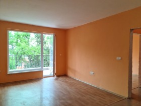 1 soveværelse k.k. Chajka, Varna