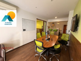 МАГАЗИН, 52 m2