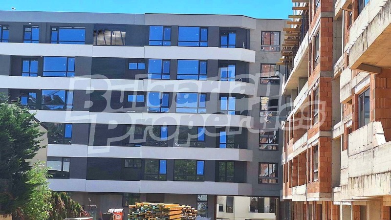 Продается  1 спальня Варна , Възраждане 1 , 73 кв.м | 76186417 - изображение [2]