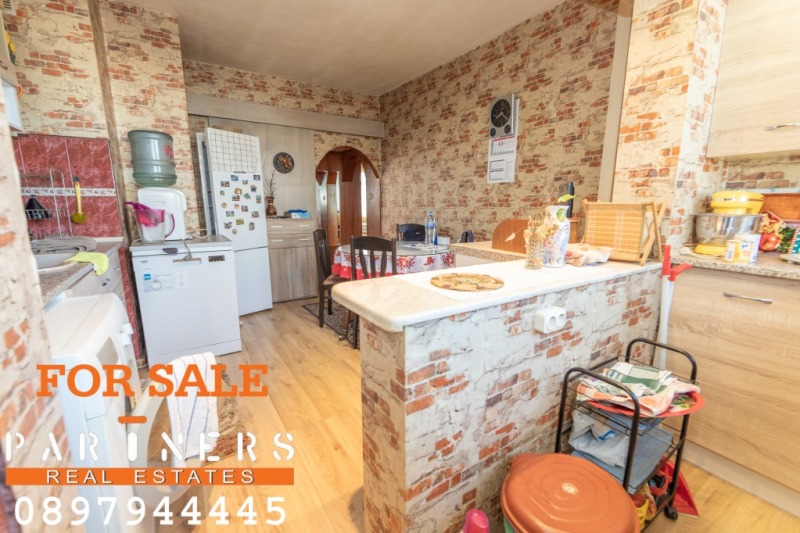 Продава 3-СТАЕН, гр. София, Хаджи Димитър, снимка 8 - Апартаменти - 52494603