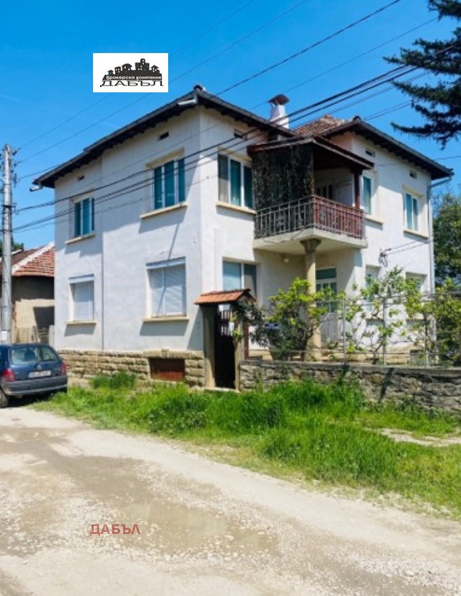 Продава  Къща област Враца , гр. Роман , 130 кв.м | 19421353
