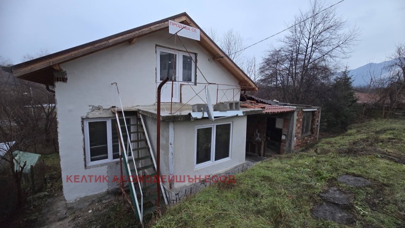 Продава КЪЩА, гр. Дупница, област Кюстендил, снимка 3 - Къщи - 52232248