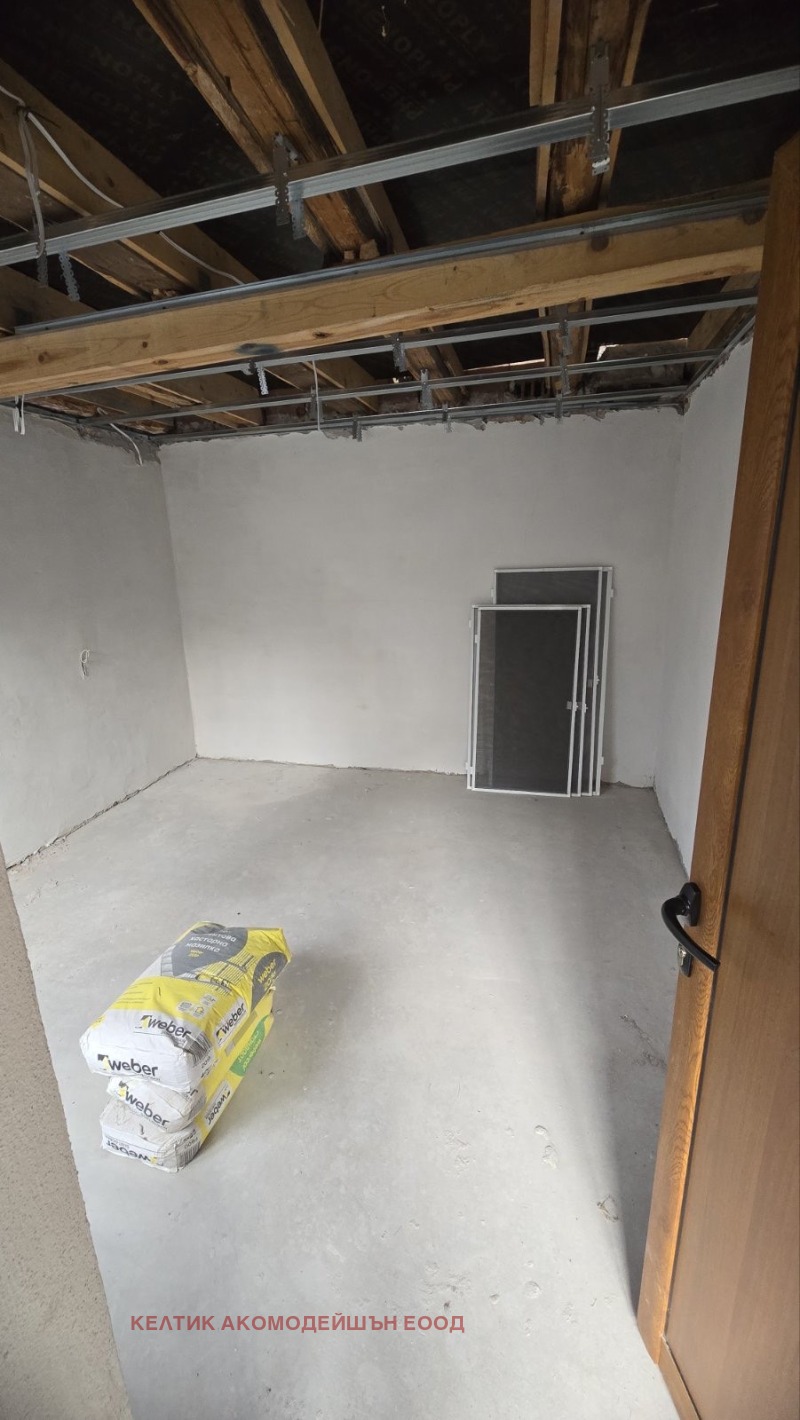 Продава КЪЩА, гр. Дупница, област Кюстендил, снимка 13 - Къщи - 52232248