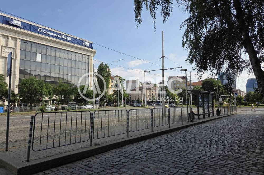 Продава 2-СТАЕН, гр. София, Център, снимка 2 - Апартаменти - 55698610