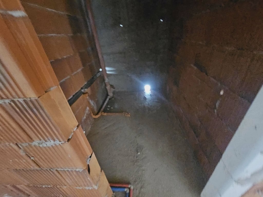 Продава 3-СТАЕН, гр. Кърджали, Център, снимка 11 - Апартаменти - 53790659