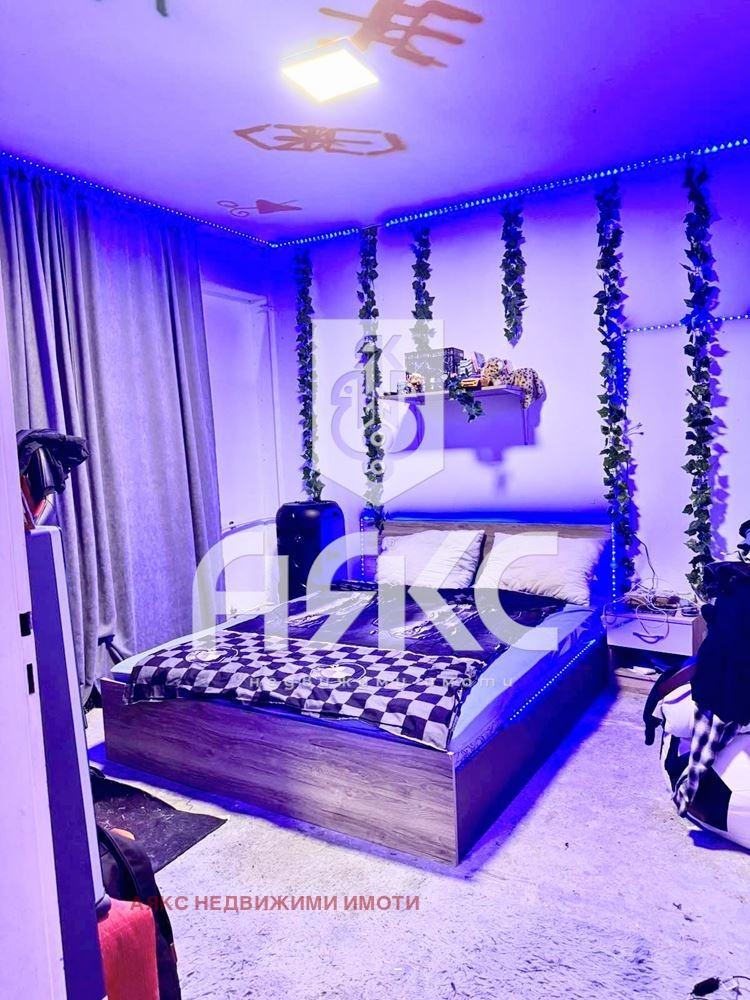 À vendre  2 chambres Sofia , Nadejda 4 , 65 m² | 88372244