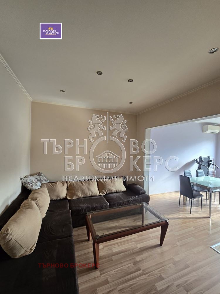 Продава 4-СТАЕН, гр. Велико Търново, Център, снимка 2 - Апартаменти - 52364967