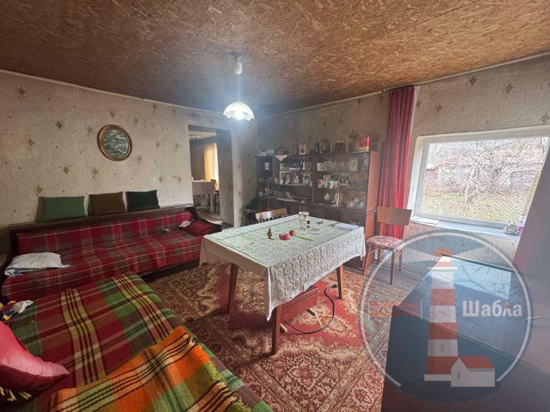 Продава КЪЩА, с. Горун, област Добрич, снимка 2 - Къщи - 53332997