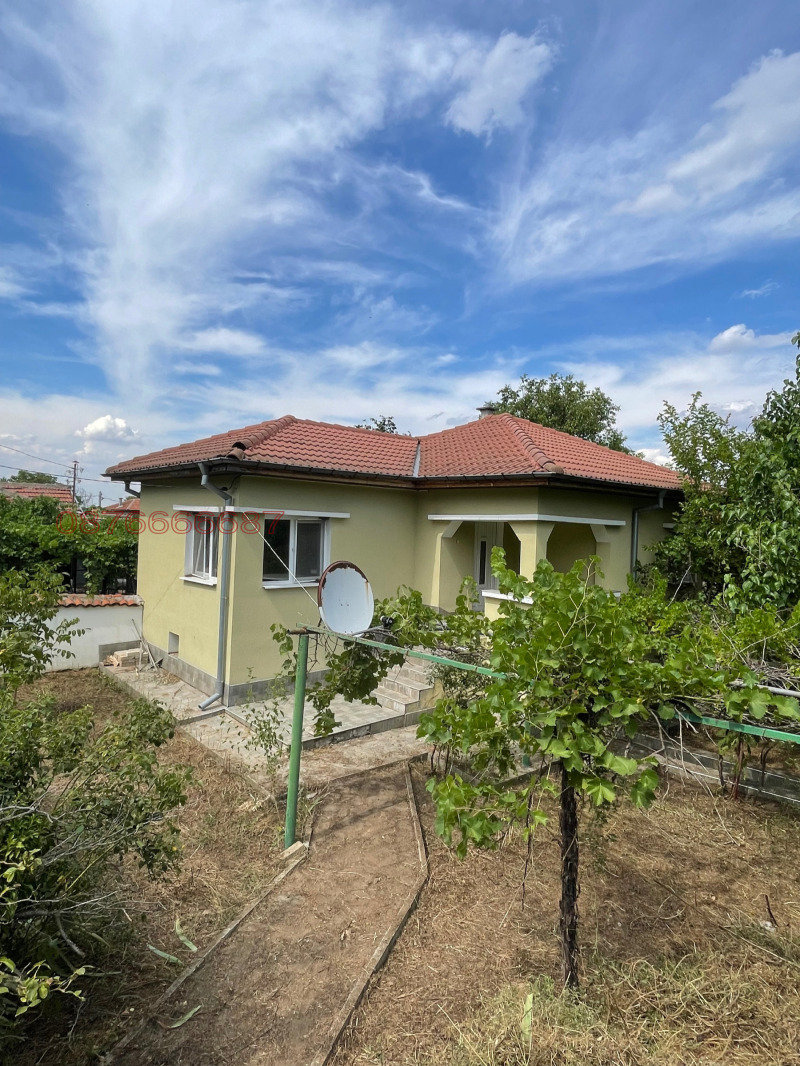 Продава КЪЩА в област Хасково, с. Николово - 90 кв.м / 63 000 € » 123 217.29 лв.