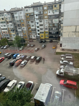 Продажба на едностайни апартаменти в град Бургас - изображение 8 