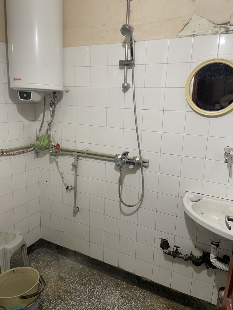 Продава МНОГОСТАЕН, гр. Шумен, Пожарната, снимка 8 - Апартаменти - 52547892