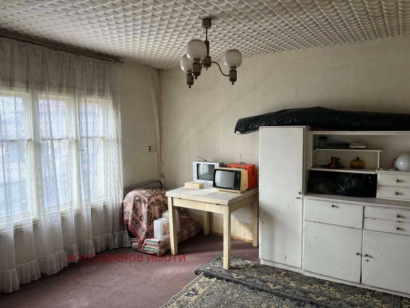 Продава  Къща област Пловдив , с. Дълго поле , 150 кв.м | 66001818 - изображение [12]