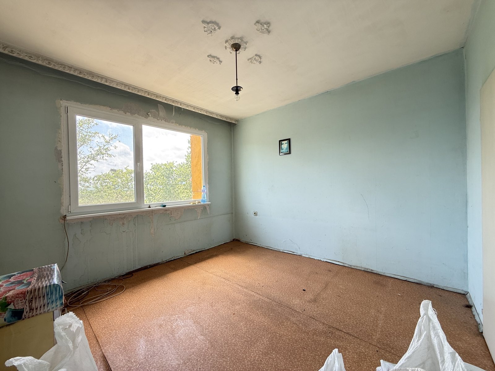 Продава МНОГОСТАЕН, гр. Айтос, област Бургас, снимка 3 - Апартаменти - 54750170