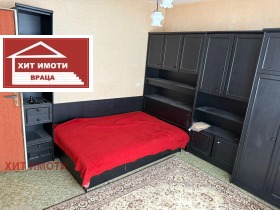 1 dormitor Dâbnica, Vrața