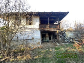 Продажба на имоти в с. Съботковци, област Габрово - изображение 1 