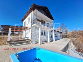 Hus Lozenitsa, region Blagoevgrad 1