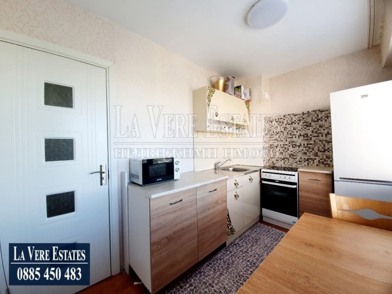 Myytävänä  1 makuuhuone Ruse , Rodina 1 , 62 neliömetriä | 37873948 - kuva [15]