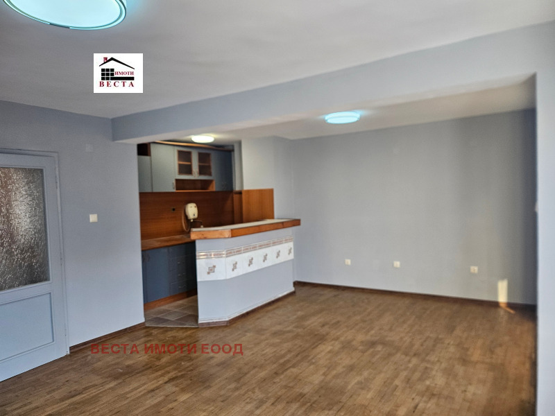 Продава 2-СТАЕН, гр. Варна, Лятно кино Тракия, снимка 7 - Апартаменти - 53095684