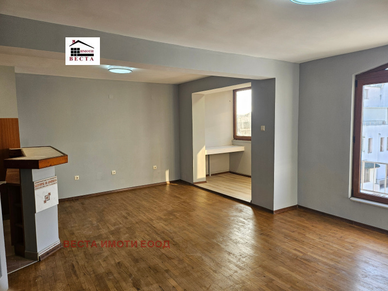 Продава 2-СТАЕН, гр. Варна, Лятно кино Тракия, снимка 3 - Апартаменти - 53095684