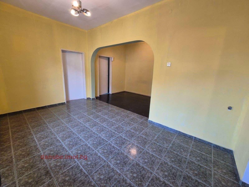 For Sale  2 bedroom Ruse , Tsentar , 65 sq.m | 78810219 - image [3]