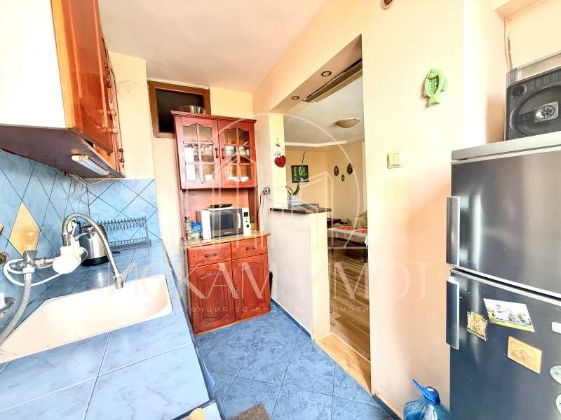 Til salgs  2 soverom Burgas , Lazur , 65 kvm | 73422448 - bilde [3]