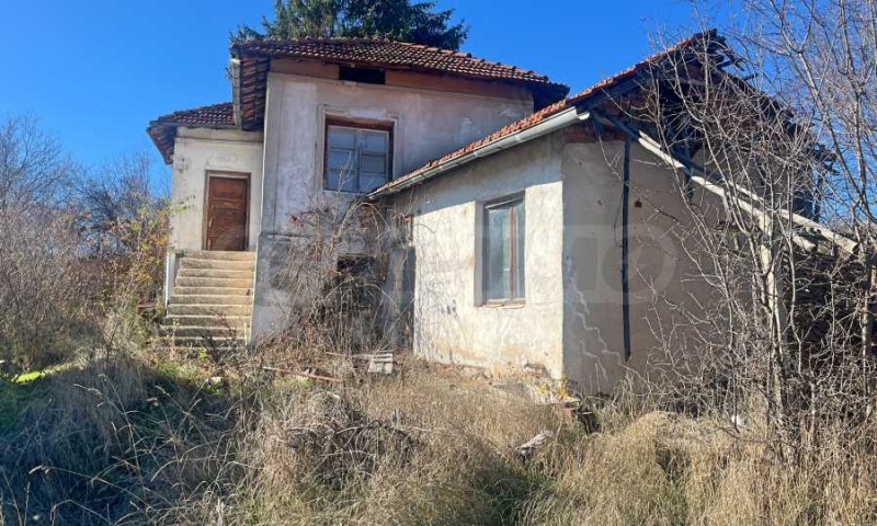 Продава КЪЩА, област София, с. Алино • 57000 € / 111482.31 лв. • 32074284 1