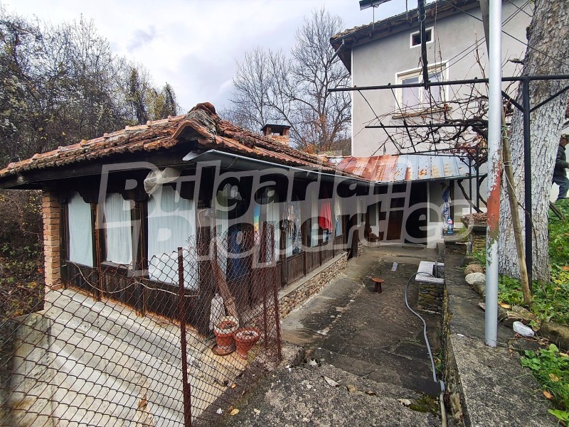 Продава КЪЩА, с. Голям извор, област Ловеч, снимка 7 - Къщи - 52716284