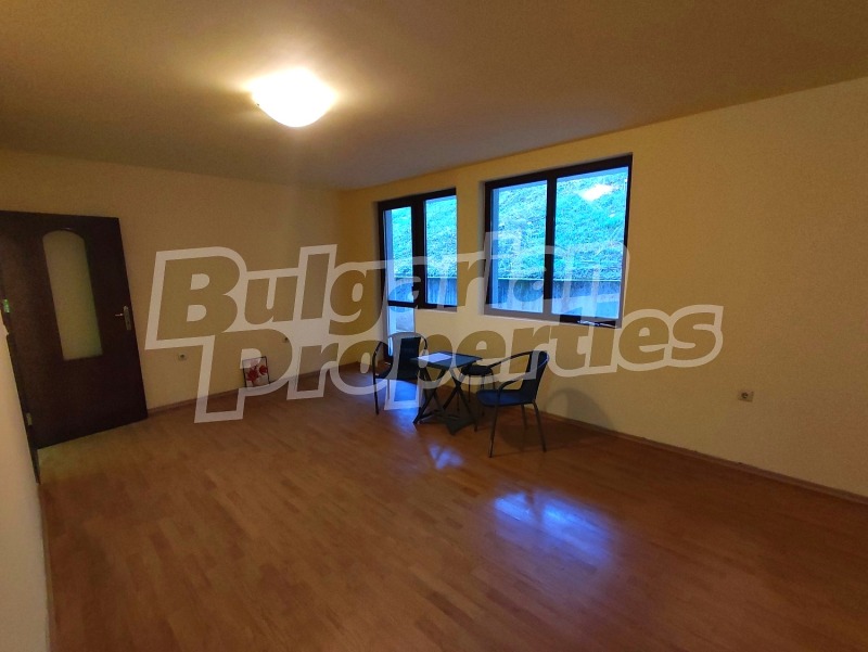 Продава 2-СТАЕН в град Шумен, Център - 98 кв.м / 150 000 € » 293 374.50 лв., БЪЛГЕРИАН ПРОПЕРТИС