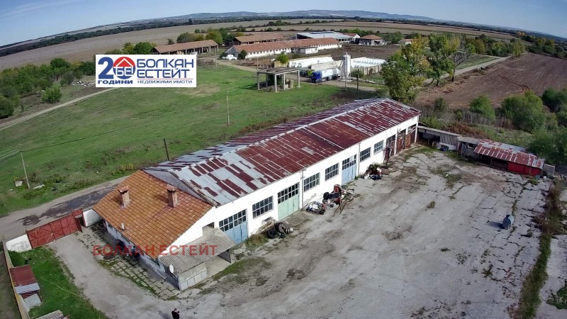 Продава СКЛАД в област Велико Търново, с. Ресен - 652 кв.м / 165 000 € » 322 711.95 лв., БОЛКАН ЕСТЕЙТ