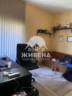 σπίτι Καβαρνα, περιοχή Dobrich 11
