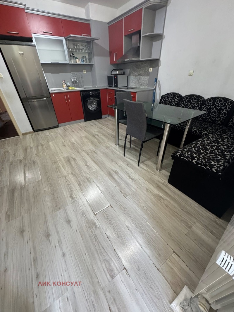 Продава  2-стаен град Търговище , Център , 70 кв.м | 39568629 - изображение [2]