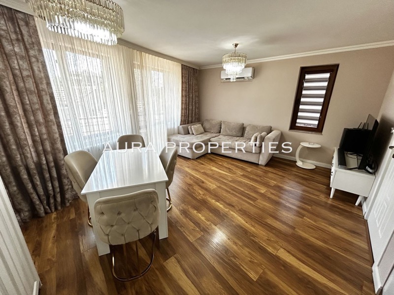 Till salu  1 sovrum Razgrad , Varosj , 68 kvm | 32792592