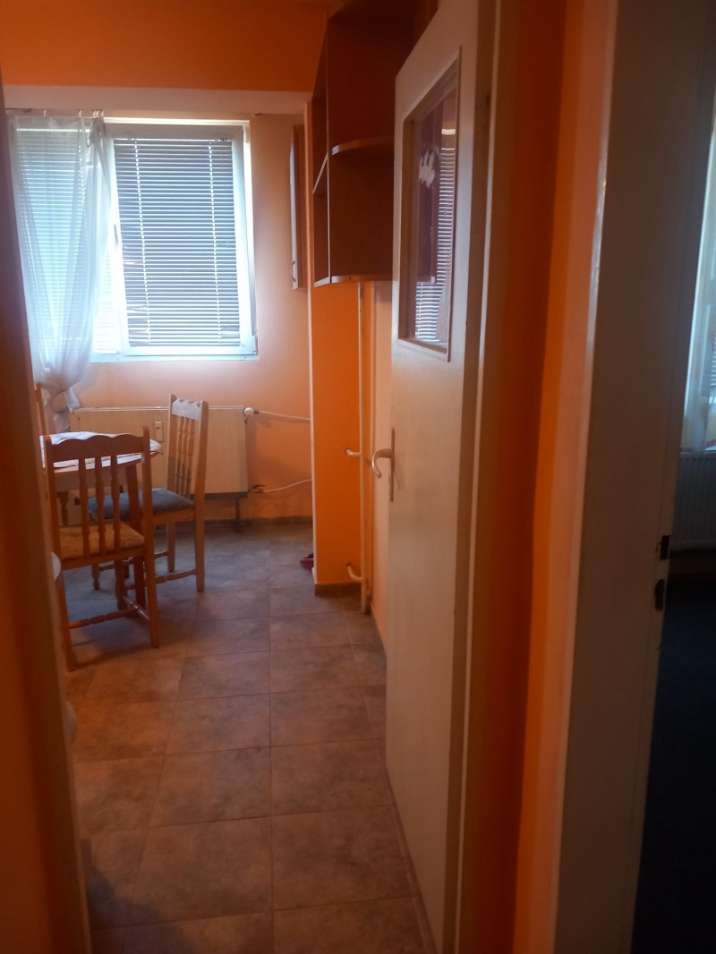 Продава  2-стаен град Русе , Възраждане , 59 кв.м | 17521670 - изображение [3]