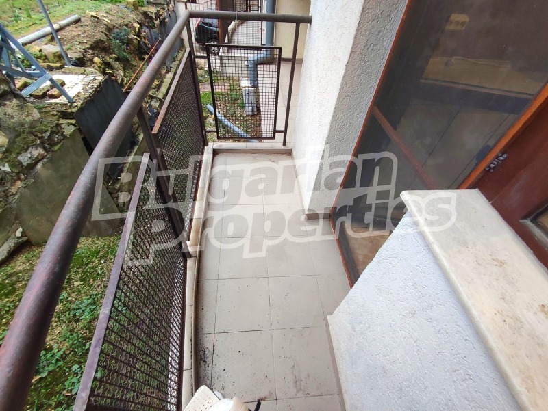 Продава 2-СТАЕН, гр. Шумен, Център, снимка 7 - Апартаменти - 52991930