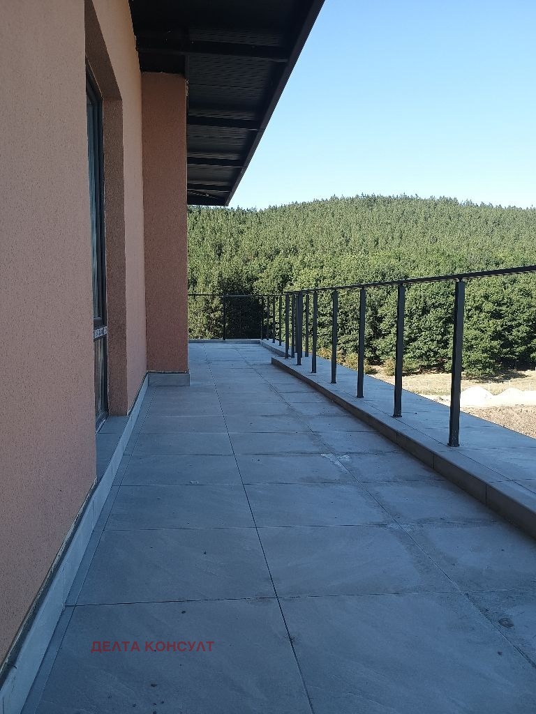 Продается  2 спальни Перник , Изток , 109 кв.м | 58712209 - изображение [5]