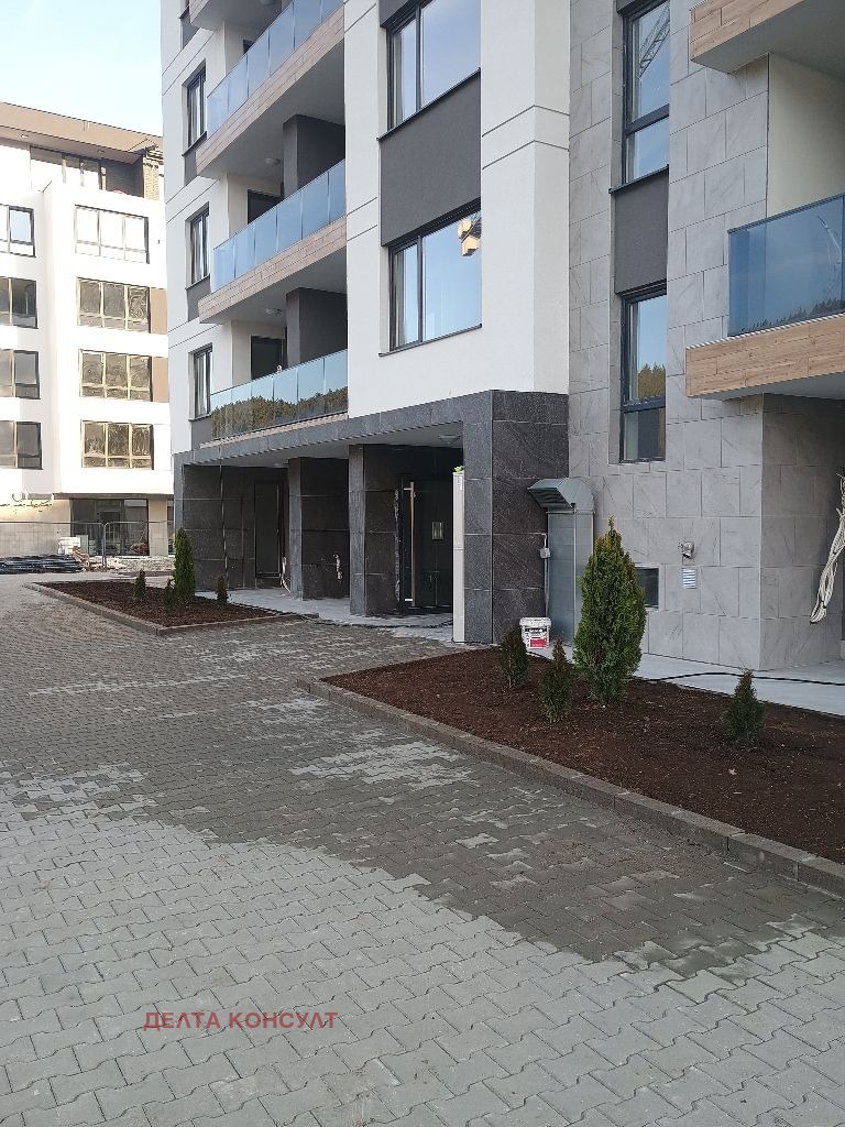 Продава 3-СТАЕН, гр. Перник, Изток, снимка 3 - Апартаменти - 48151524