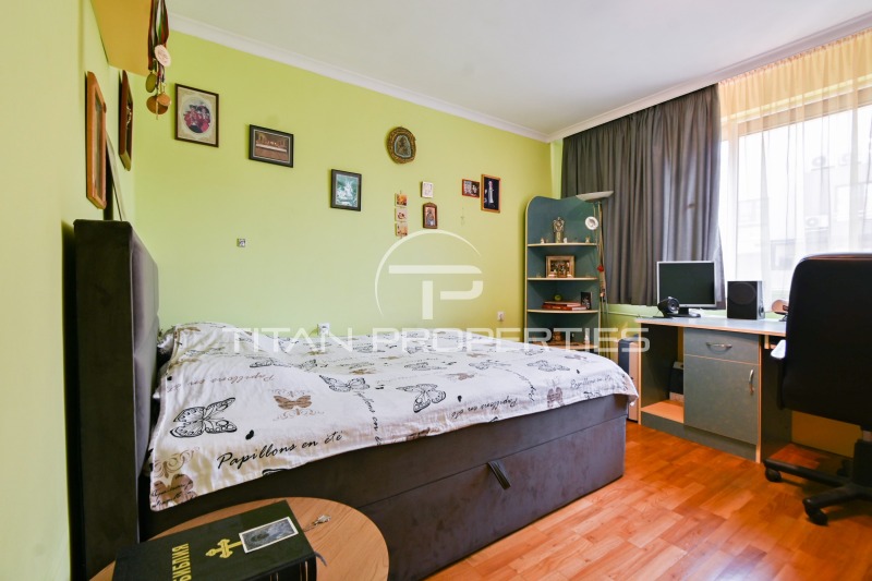 In vendita  2 camere da letto Sofia , Geo Milev , 135 mq | 25243316 - Immagine [3]