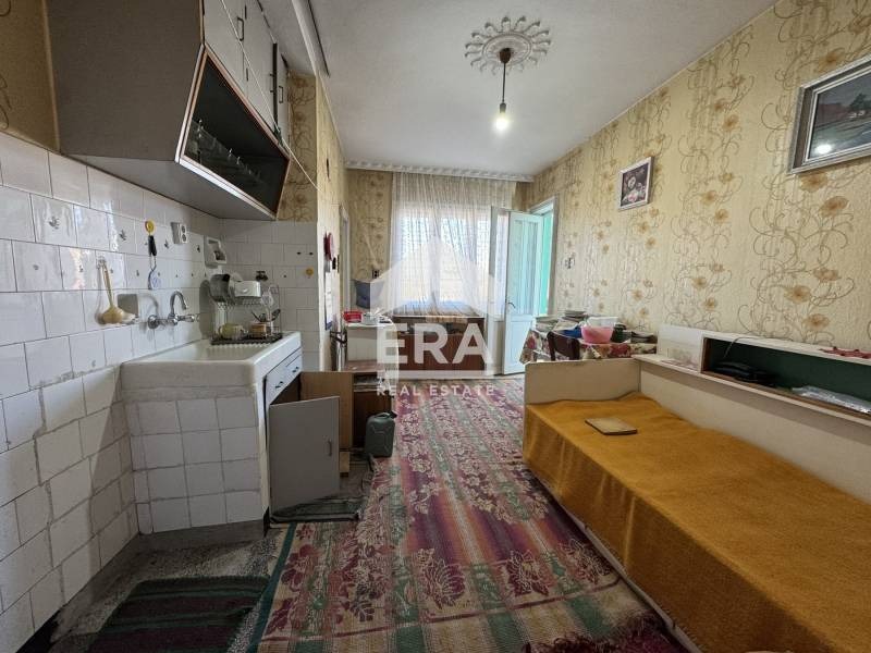 Продава 4-СТАЕН, гр. Силистра, Център, снимка 4 - Апартаменти - 52685937