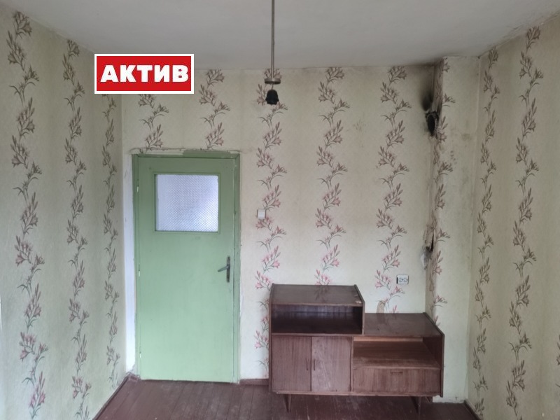 Продава ЕТАЖ ОТ КЪЩА, гр. Търговище, Малчо Малчев, снимка 6 - Етаж от къща - 52740745