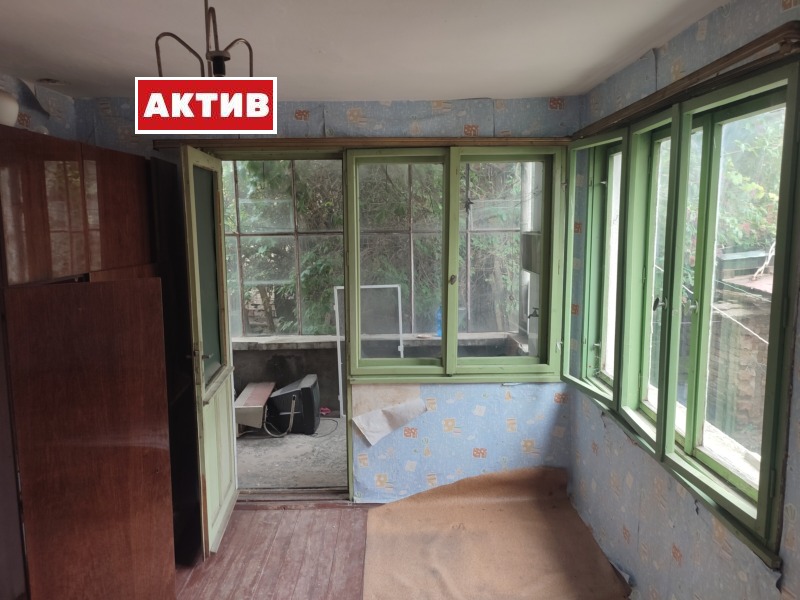 Продава ЕТАЖ ОТ КЪЩА, гр. Търговище, Малчо Малчев, снимка 8 - Етаж от къща - 52740745