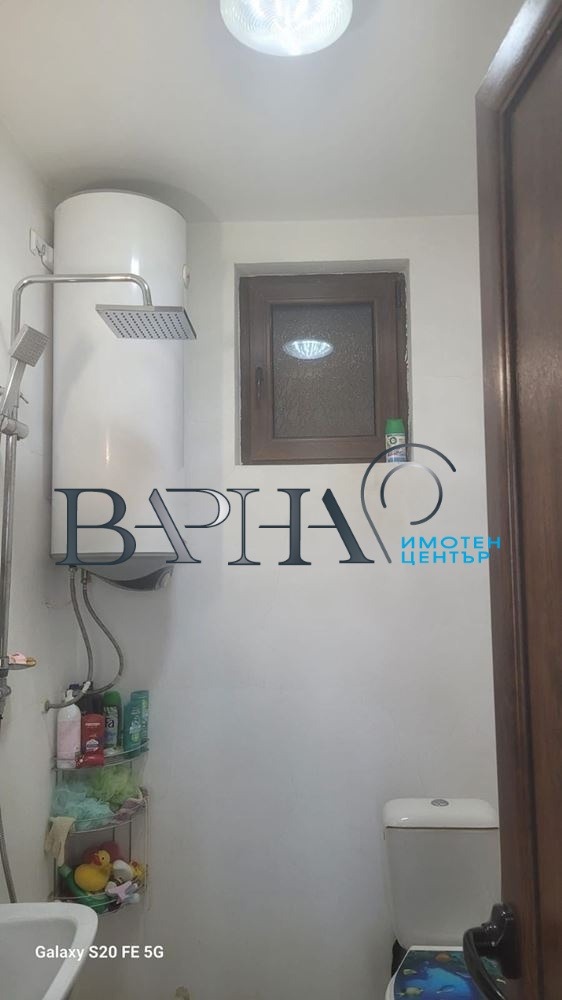 Продава КЪЩА, с. Калиманци, област Варна, снимка 11 - Къщи - 55030329