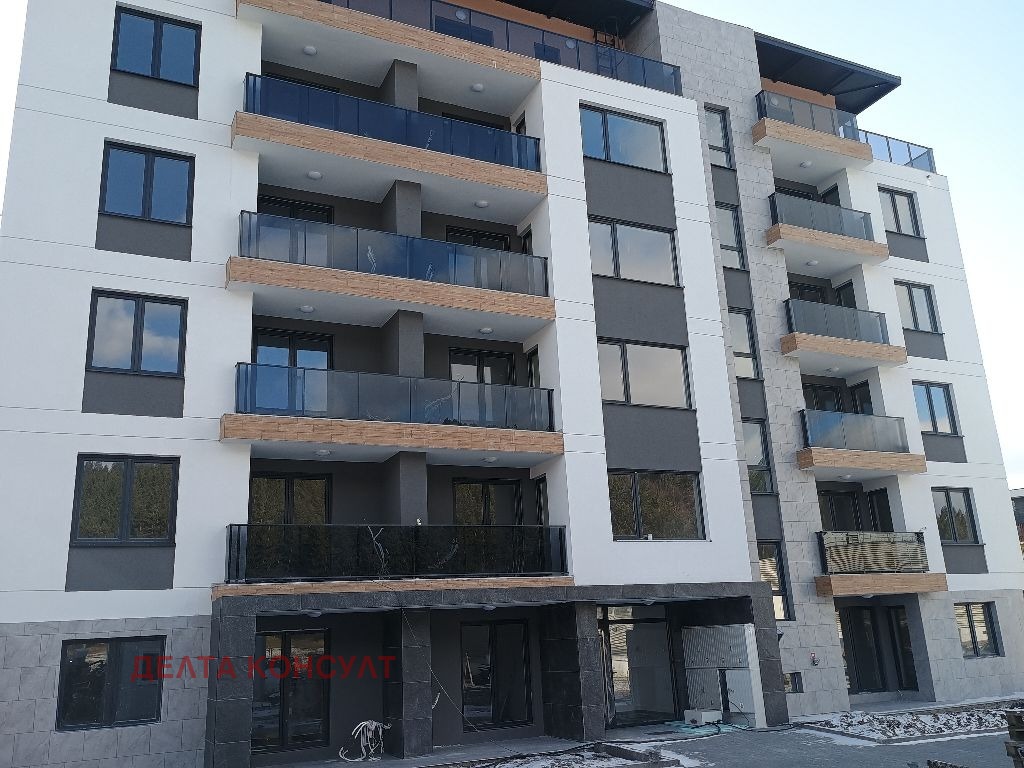 Продава 3-СТАЕН, гр. Перник, Изток, снимка 2 - Апартаменти - 48151524