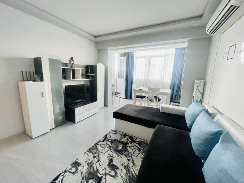 Продава 2-СТАЕН в град Шумен, Добруджански - 65 кв.м / 149 000 € » 291 418.67 лв., АДРЕС НЕДВИЖИМИ ИМОТИ - КАНТОРА ШУМЕН