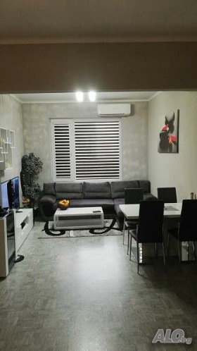 3+ Schlafzimmer Zentar, Burgas 1