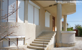 Hus Laka, region Burgas 9