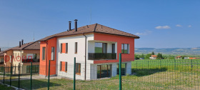 Hus Bojuristje, region Sofia