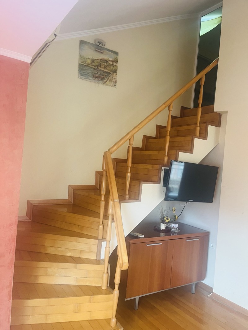 Myytävänä  1 makuuhuone Burgas , Tsentar , 97 neliömetriä | 13243106 - kuva [8]